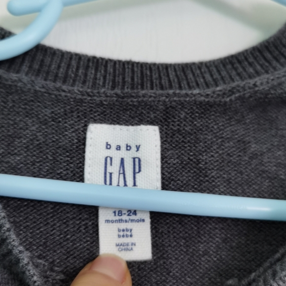 SOLD Deer onesie sweater - Picture 2 of 4